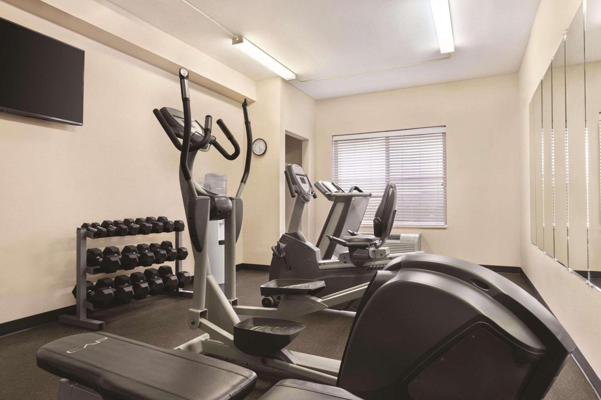 Country Inn & Suites By Radisson, Wytheville, Va Eksteriør bilde