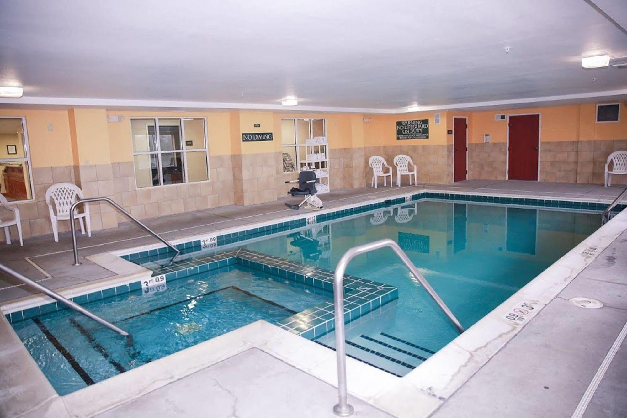 Country Inn & Suites By Radisson, Wytheville, Va Eksteriør bilde